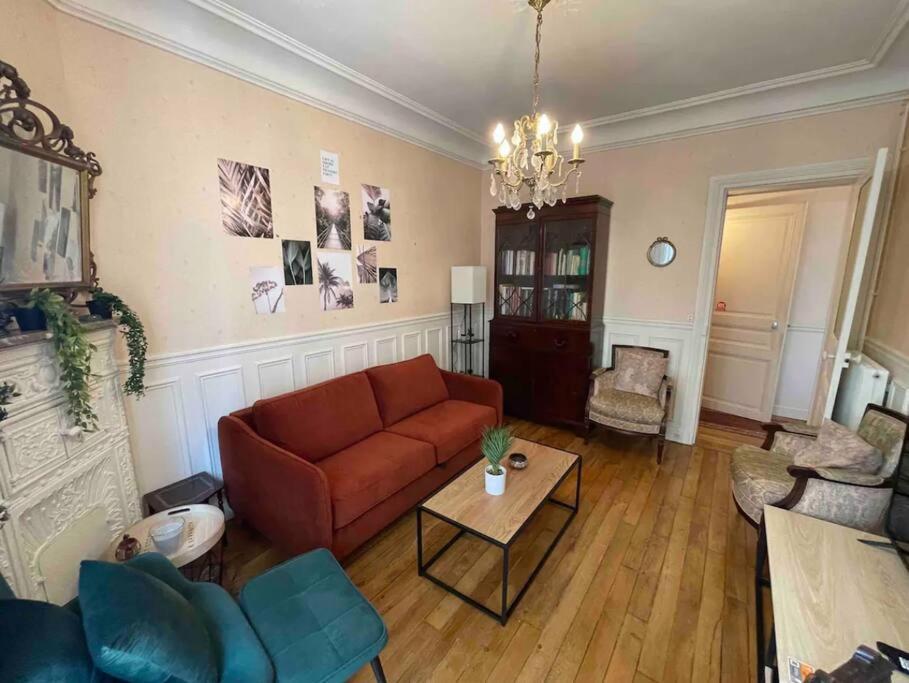 Appartment Close To Monuments Paris Dış mekan fotoğraf